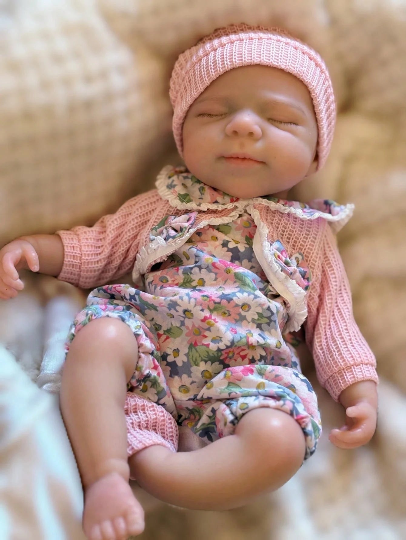 Ziyiui Reborn Baby Doll – lifelike reborn baby doll UK view 3