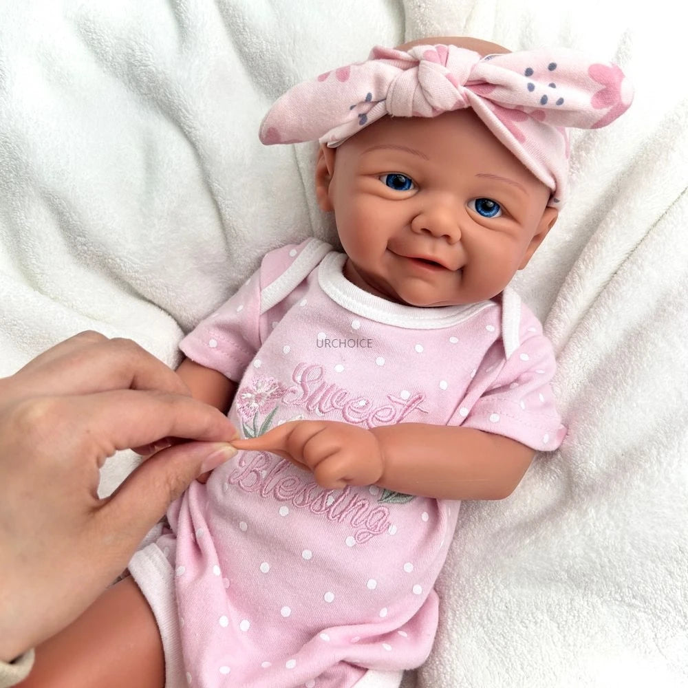 Silicone Reborn Baby Dolls Uk – full body silicone reborn baby doll UK view 4